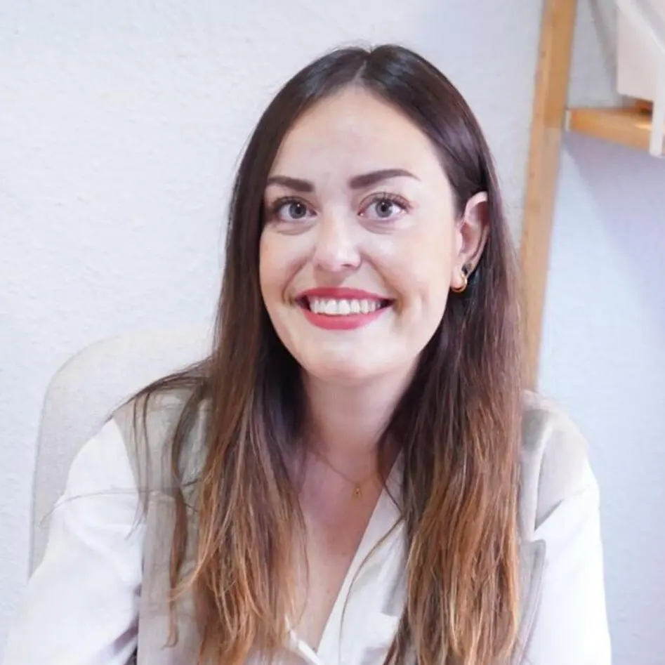 5b92a37c-56d1-43d5-a148-ea39c8163f0c_source-aspect-ratio_default_0-2